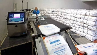 世界離不開 苯 ,品牌建設(shè)離不開 made in 大眾設(shè)計 下